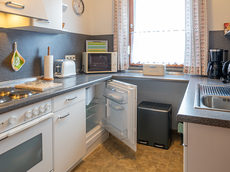 Ferienwohnung 'Karlas Hus': Moderne Küche